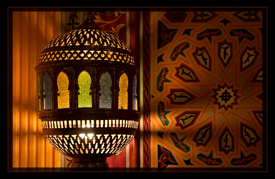 Oriental lamp